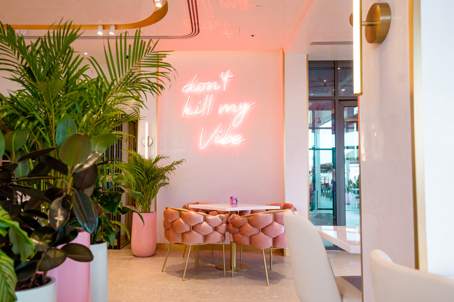 love vibe cafe